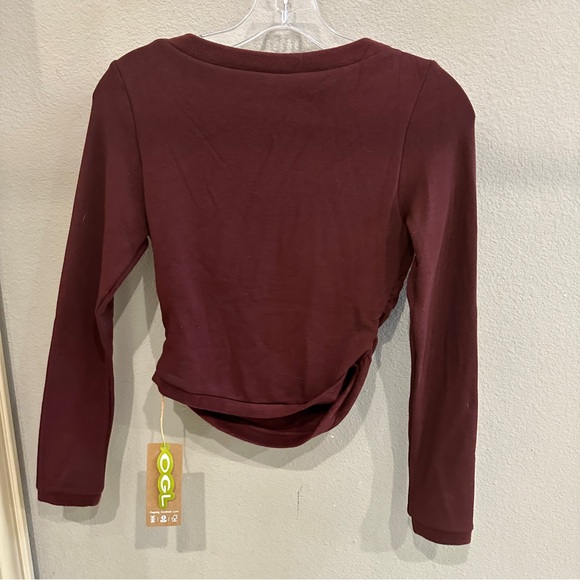 OGL Move Burgundy Long Sleeve Cropped Twist Top Stretch Athleisure - Picture 2 of 5